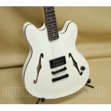 026-2370-505 Fender Tom DeLonge Starcaster Semi-Hollow Guitar Satin Olympic White 0262370505