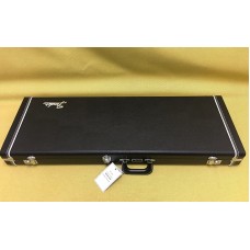 099-6126-306 Fender Classic Series Wood Case Mustang/Duo Sonic Black