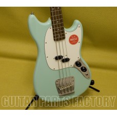 037-4570-557 Squier by Fender Classic Vibe '60s Mustang Bass Laurel Fingerboard Surf Green 0374570557