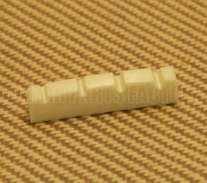 BN-8864-025 4-String Slotted Plastic Bass Nut 42 x 6mm