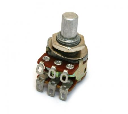 005-6097-000 Genuine Fender 500K Solid Shaft Pan Pot Deluxe Bass Potentiometer 0056097000