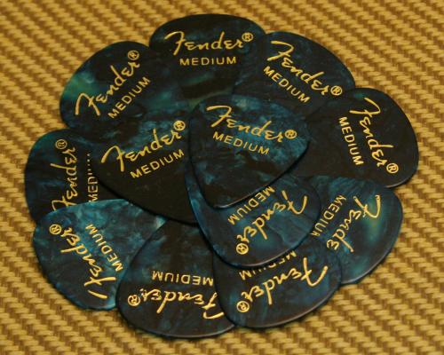 098-0351-808 Fender Medium 351 Turquoise Celluloid Moto Guitar Picks 0980351808 