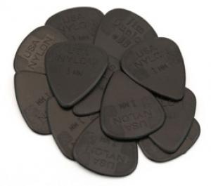 DUNLOP NYLON 1.0mm GUITAR PICKS