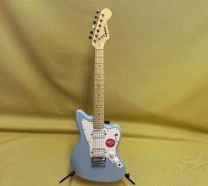 037-0125-504 Squier Mini Daphne Blue HH Jazzmaster Electric Guitar with Maple Neck 0370125504