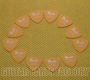 198-7346-850 (12) Genuine Fender USA Dura-Tone .84 346 Shape Picks Butterscotch Blonde 1987346850