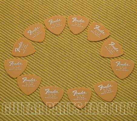 198-7346-850 (12) Genuine Fender USA Dura-Tone .84 346 Shape Picks Butterscotch Blonde 1987346850