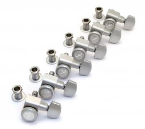 099-0818-000 Genuine Fender Brushed Chrome Staggered Locking Guitar Tuners Strat/Tele 0990818000