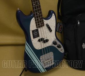 014-9260-320 Fender Vintera II 70s Competition Mustang Bass Rosewood Fingerboard Blue Burgundy 0149260320