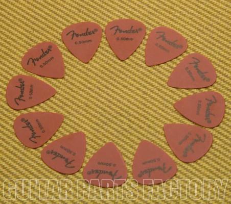 098-7351-700 Fender Red Delrin Touring Guitar Picks 351 Thin 0987351700