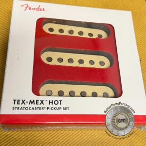 099-2418-000 Fender Tex-Mex™ Hot Stratocaster® Pickups Set Aged White Covers 0992418000